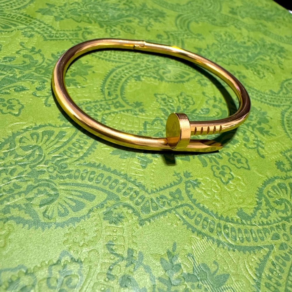 Cartier Style Nail Bracelet No Stones